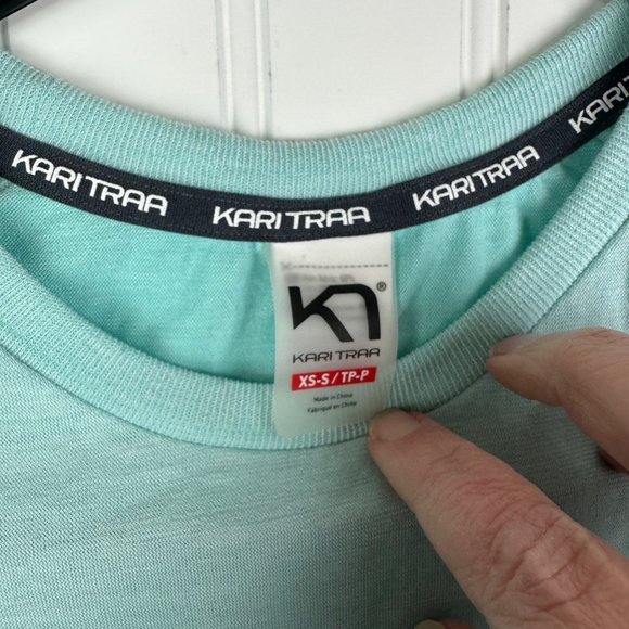 Kari Traa‎ Mint Green Athletic Long Sleeve Shirt SIze XS-S - Picture 3 of 4